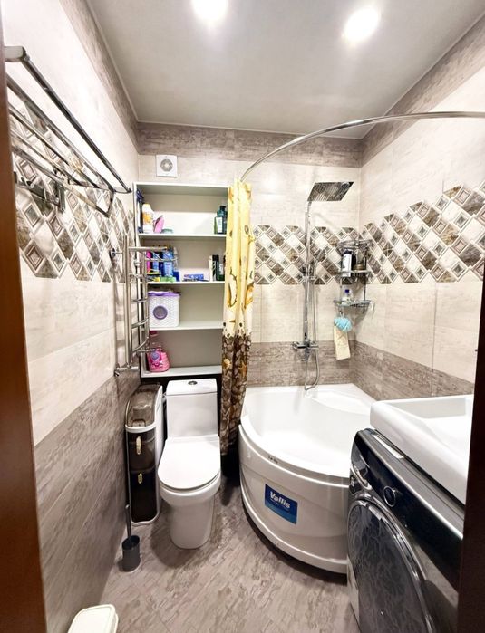 Продаётся 3/2/3 Новостройка не далеко базар "Малика" рабочий городок