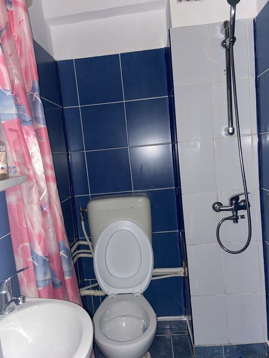 Ofer chirie garsonieră studio aproape de iulius mall ,su 12 mp