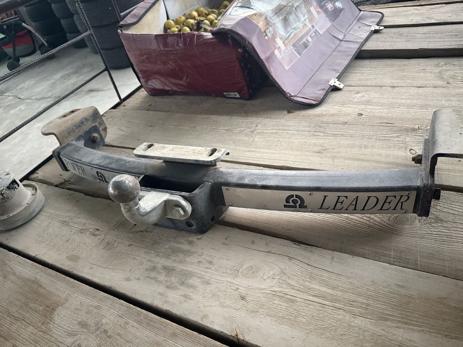 Фаркоп Тайота Прадо