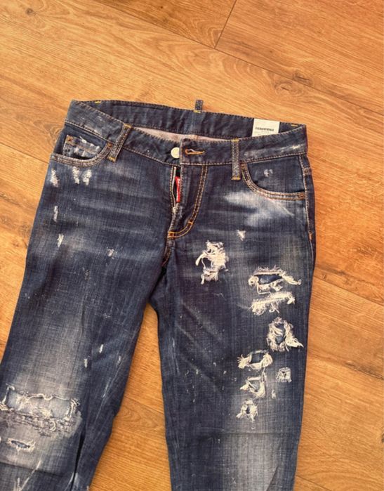 Blugi dsquared2 femei