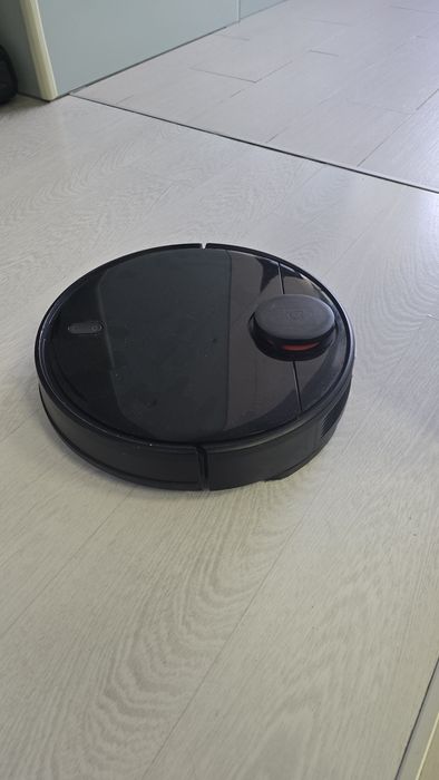 Продам робот пылесос