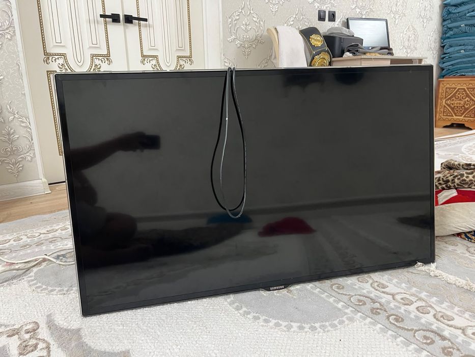 Телевизор Smart sumsung