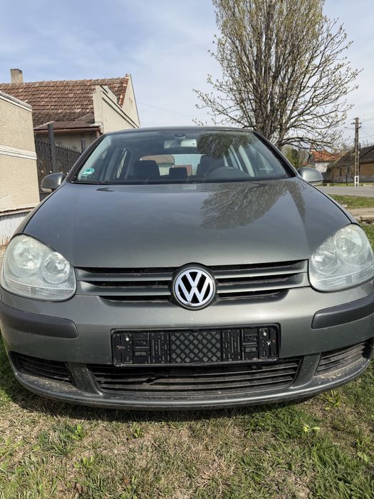 Vand golf 5 1.6 fsi,benzina