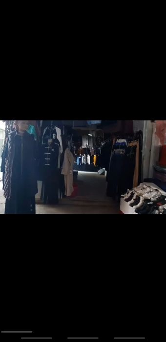 Do'kon sotiladi! Ugilovoy joy Yerqurgon kiyim bozor