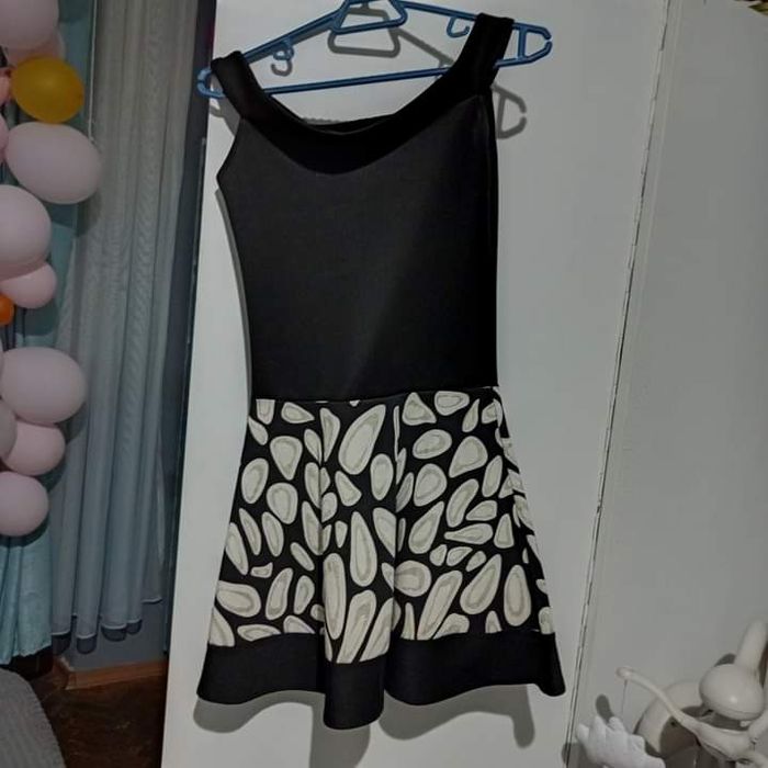 Рокли по 10лв. Всяка