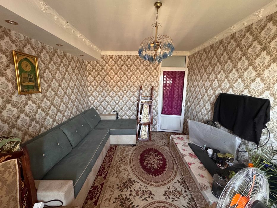 Продаётся своя 3в4-х комнатная квартира (Договорная)