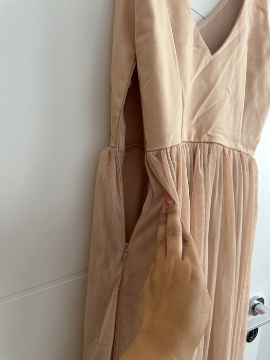 Дълга рокля с подплата