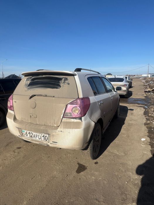 Продам Geely MK либо обмен на айфон