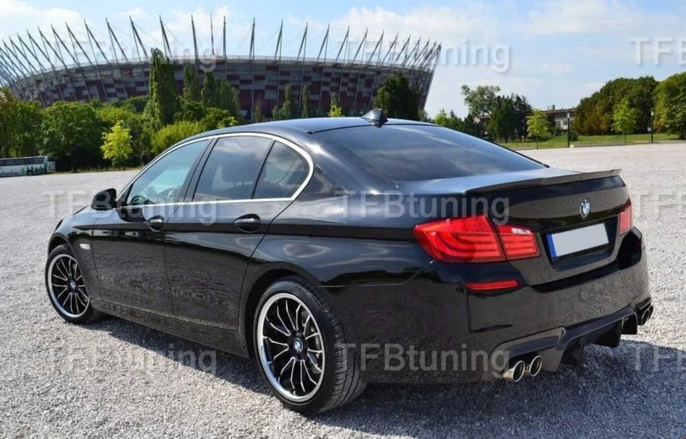 Difuzor bara spate spoiler fusta BMW Seria 5 F10 F11 M PACHET