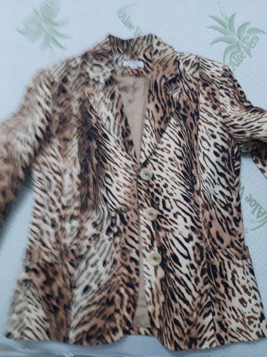 Дамски сако/сака размер М