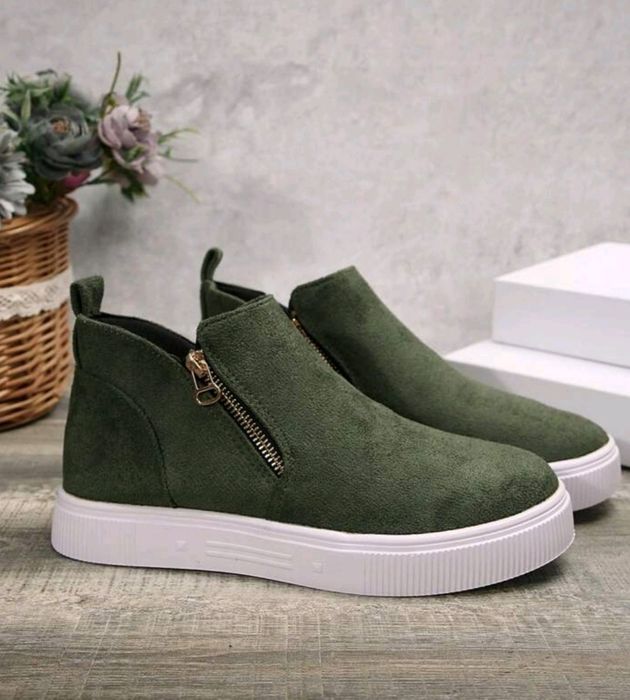 Спортно-елегантни обувки Slip on