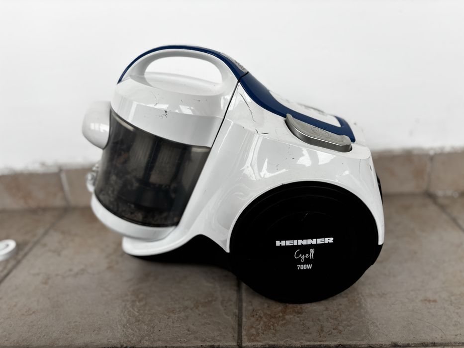 Aspirator fără sac Heinner Cyel