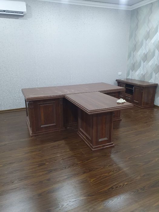 Офис столи сотилади