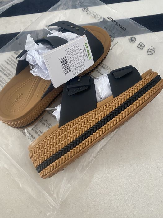 Crocs buckle numarul 38-39