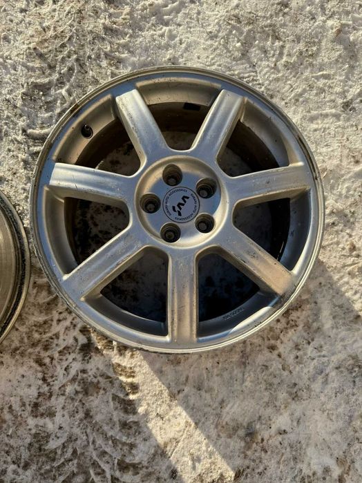 Диск R17 ( 5*100 ) всего 3 диска