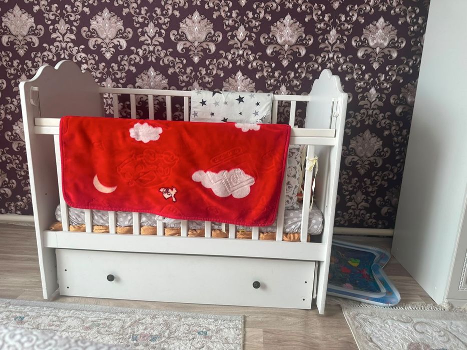 Продам детскую кровать