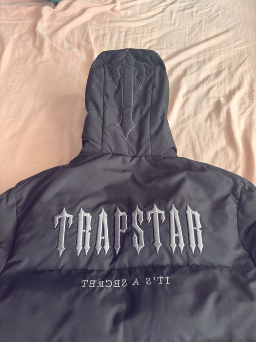 Trapstar зимно яке