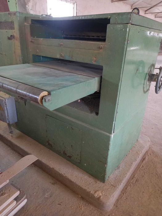 Abric grosime Guilliet 630 mm, 380 V – mașină industrială rindeluit lemn