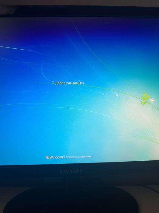 Продается компьютер. В хорошем состоянии. Samsung Windows 7.