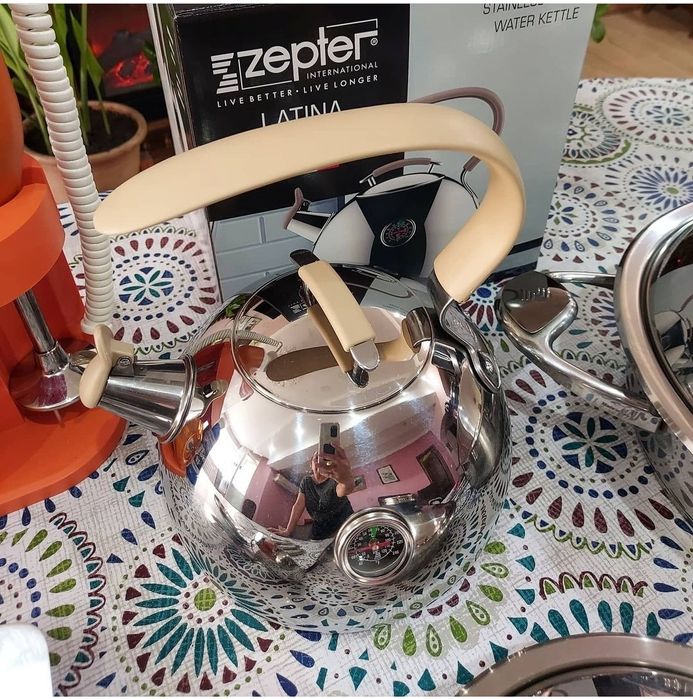 Продам индукционный чайник Zepter