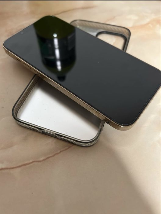 Iphone 13 Pro Max 97% baterie