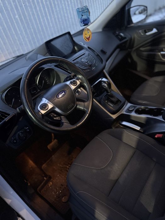 Ford Kuga 2.0 Tdci Euro 5 150 cai 4x4 Cutie Automata an 2015 Buy Back