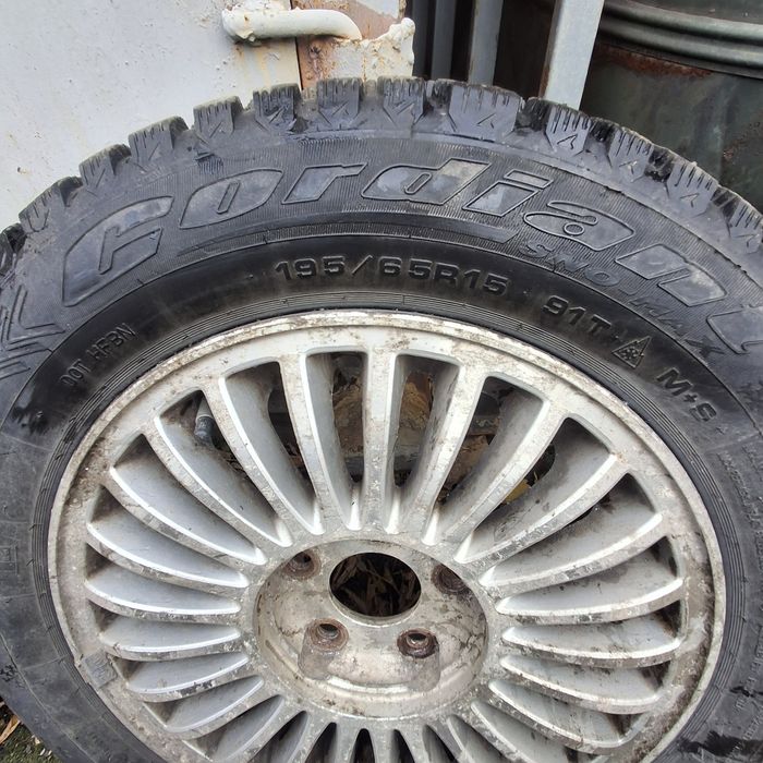 Продам 195/65R15