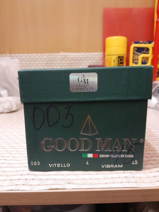 Продам кожаные шлепки GOOD  MAN