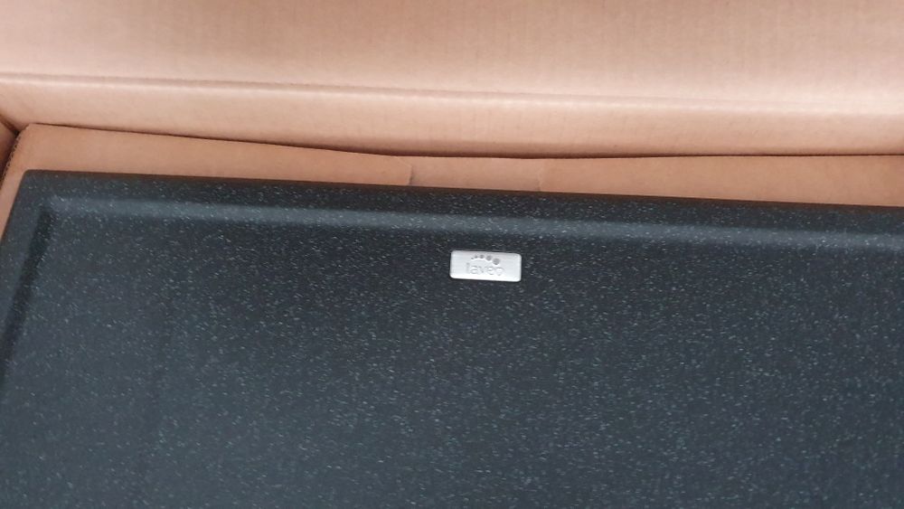 Produsul este nou ,nu a fost montat.