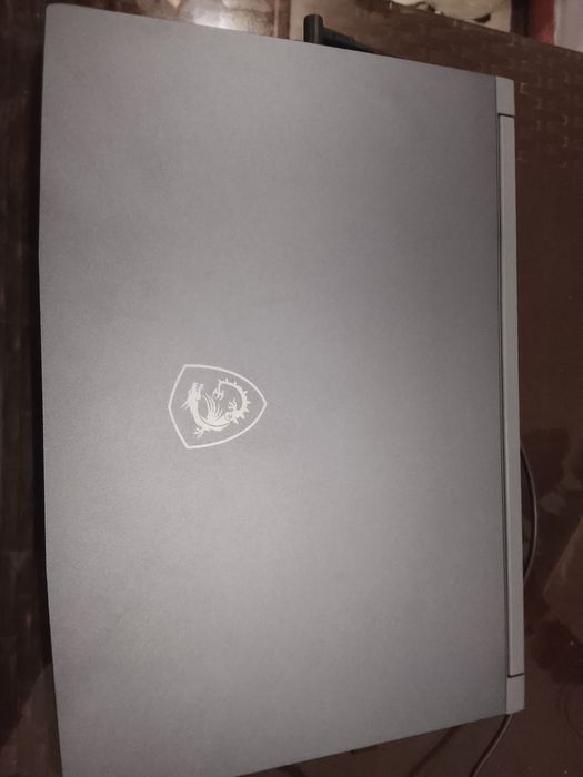 Msi Ноутбук сотилади