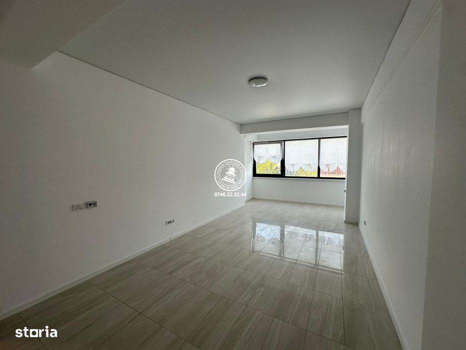 Spatiu comercial 60 mp de inchiriat - Valea Lupului
