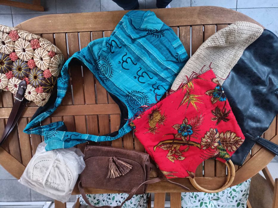 Дамски чанти различни модели