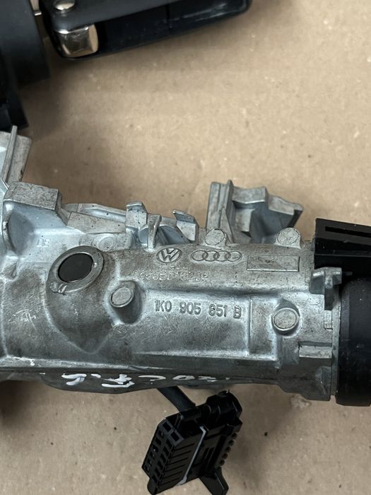 Contact Golf 5/ Golf 6/ Audi a3/ Seat Leon/ Jetta