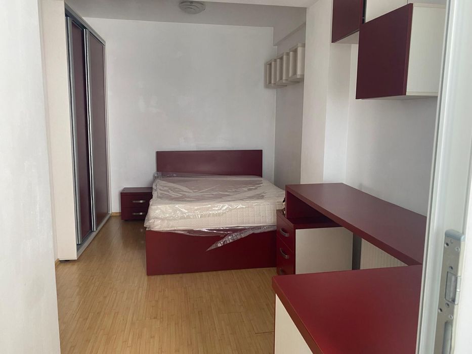 Apartament 3 camere de inchiriat