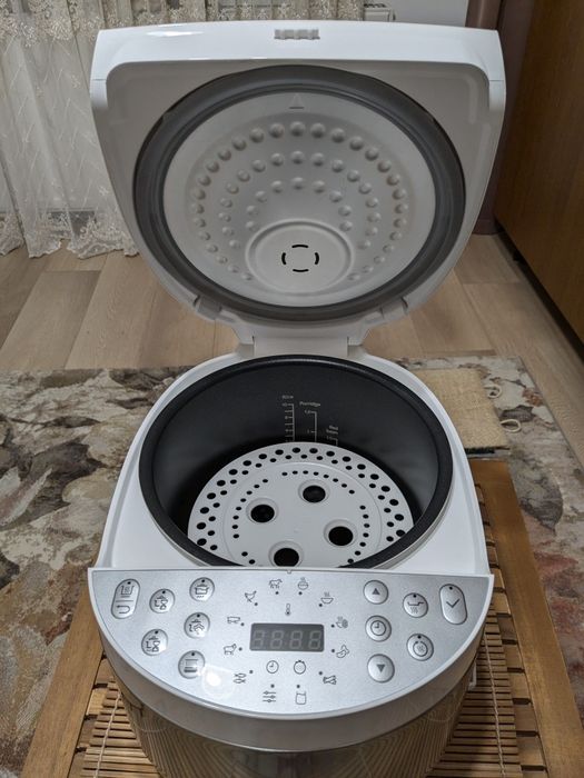 Multi cooker philips