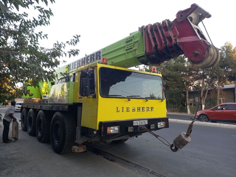 Автокран Avtokran LIEBHERR 60 тон