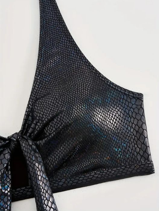 Модный женский купальник