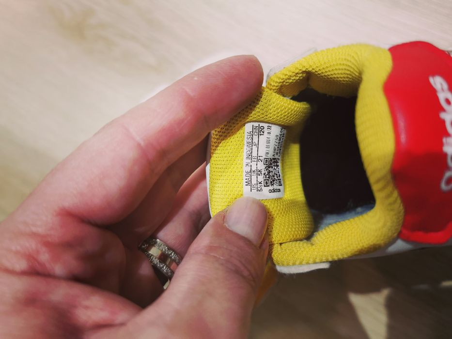 Adidas disney marimea 22