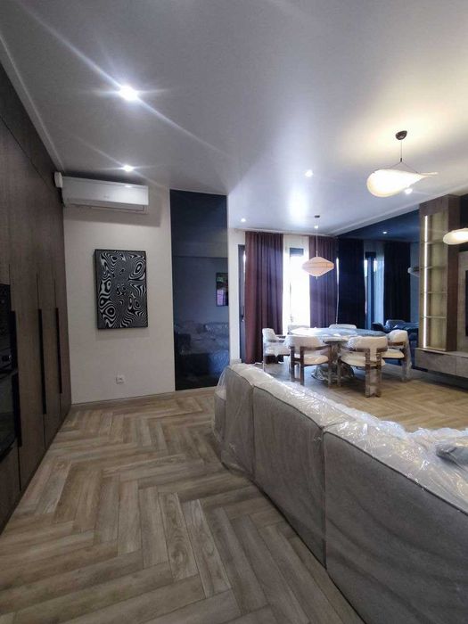 Таунхаус-3шт. Площадь 253м2, 269м2, 305м2. Кадастр. Казы махаля. Евро.