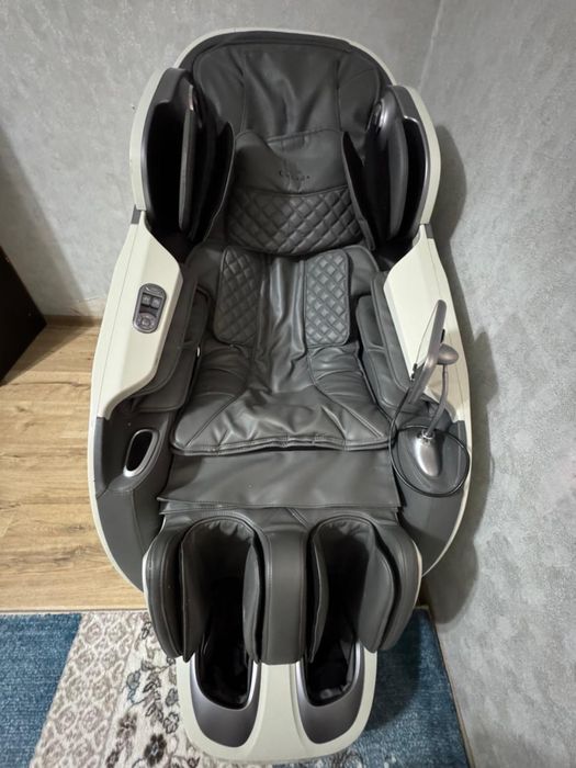 Массажное кресло Casada Skyliner II