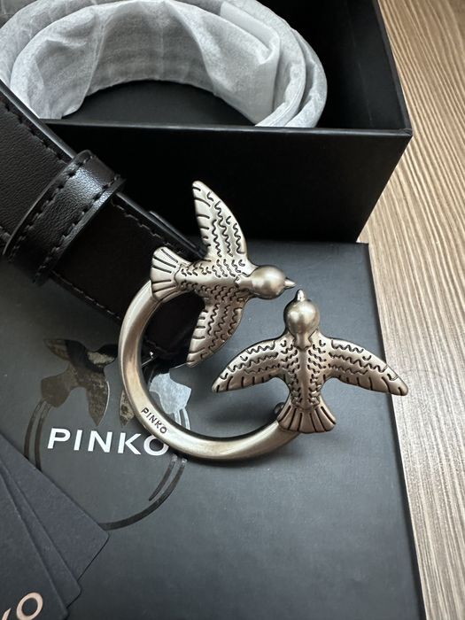 Чисто нов колан Pinko в черен цвят