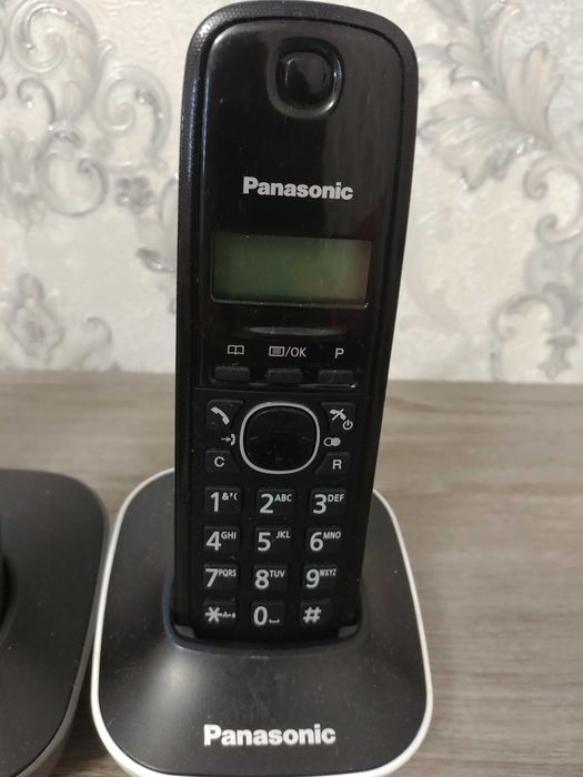 радиотелефон Panasonic kx-tg1611