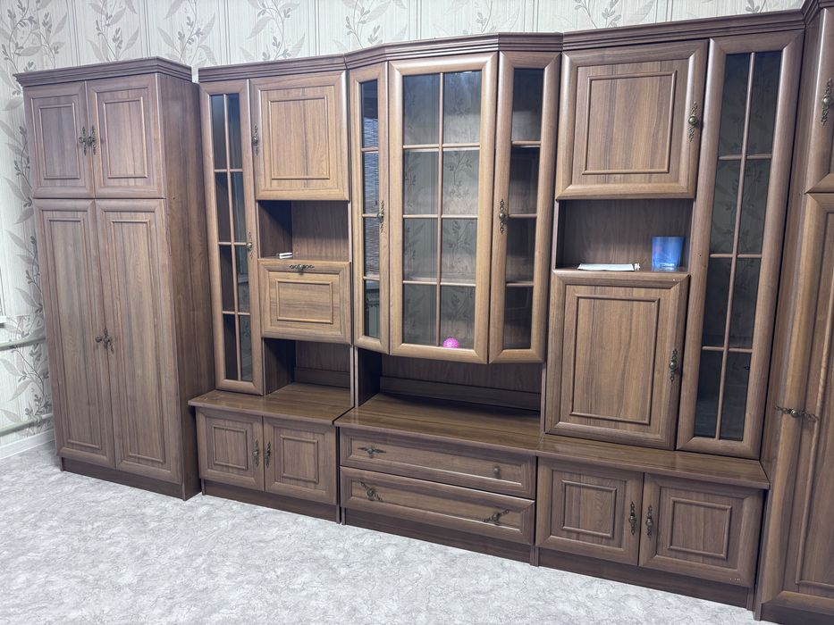 Шкаф для гостевой комнаты