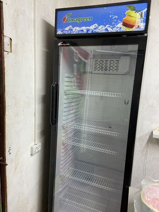 Холодильник новый