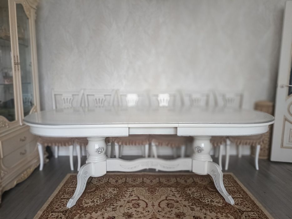 Продам стол 2 метра(2,4)