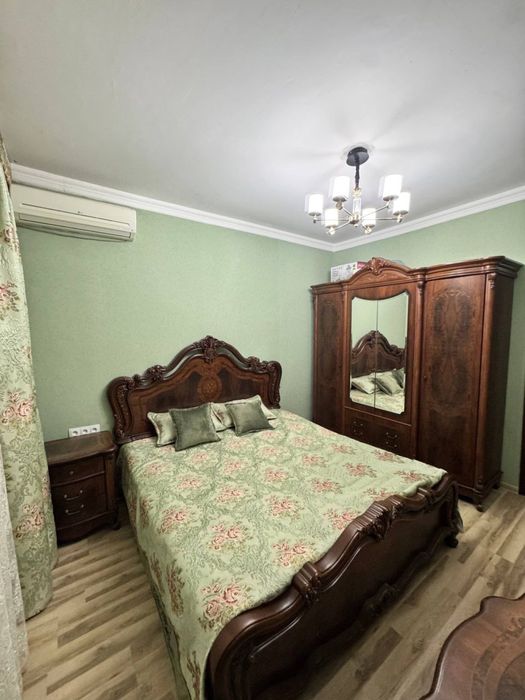 Продаётся квартира (Ориентир Рисовый Базар)