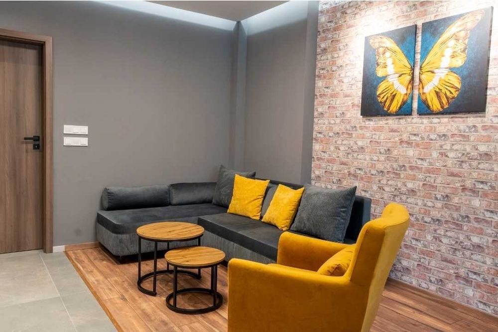 Чисто нов ъглов разтегателен диван