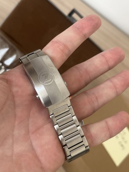 Часовник Zelos Blacktip 200m GMT "Coal Black"