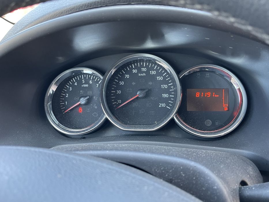 Dacia Sandero Stepway Laureate TCe90 2016 На Части