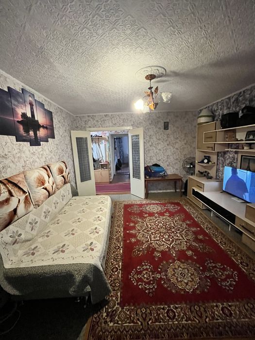 2х комнатная на 2 этаже